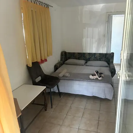 Guest house Santek